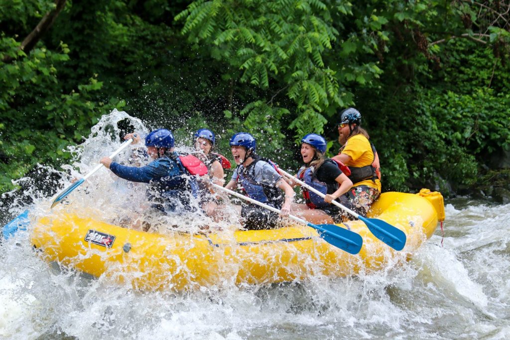 How to Get the Most Out of Your Whitewater Rafting Experience - Smoky ...