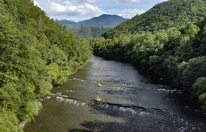 River Rat white water rafting tennessee smoky mountains