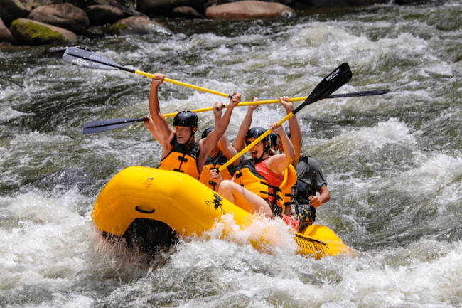 river rat whitewater rafting smoky mountains